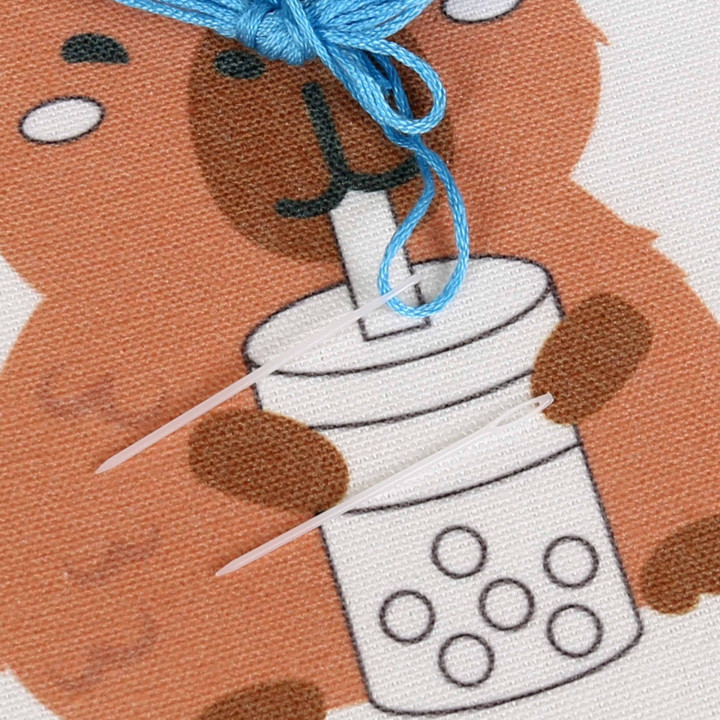 Wow Box - CAPIBARA Bubble Tea Borduurpakket, creatief pakket met borduurring 8+